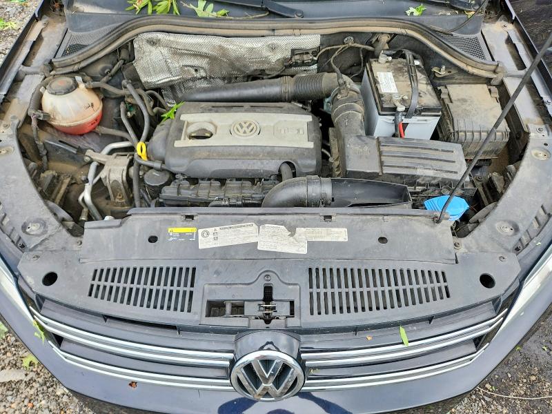 2017 Volkswagen Tiguan მანქანა იყიდება აუქციონზე, vin: WVGAV7AX2HK051408, აუქციონის ნომერი: 58352826