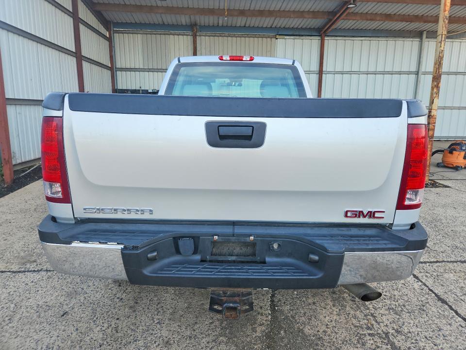 56506776 :رقم المزاد ، 1GT22ZCG6DZ305066 vin ، 2013 Gmc Sierra مزاد بيع