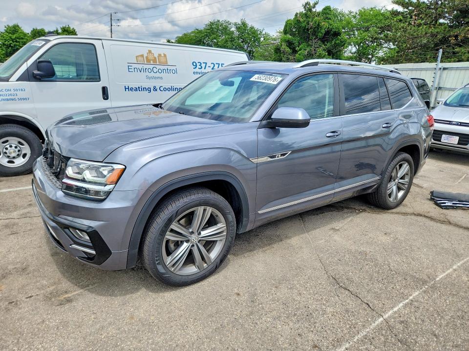 56230976 :رقم المزاد ، 1V2RR2CA9JC568517 vin ، 2018 Volkswagen Atlas مزاد بيع