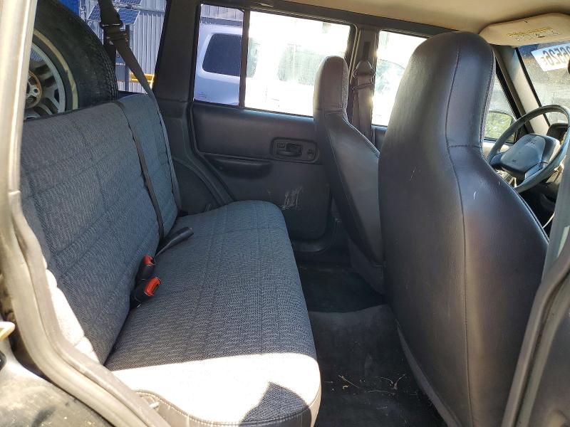 Продажа на аукционе авто 2001 Jeep Cherokee, vin: 1J4FF48S01L608732, номер лота: 57926526