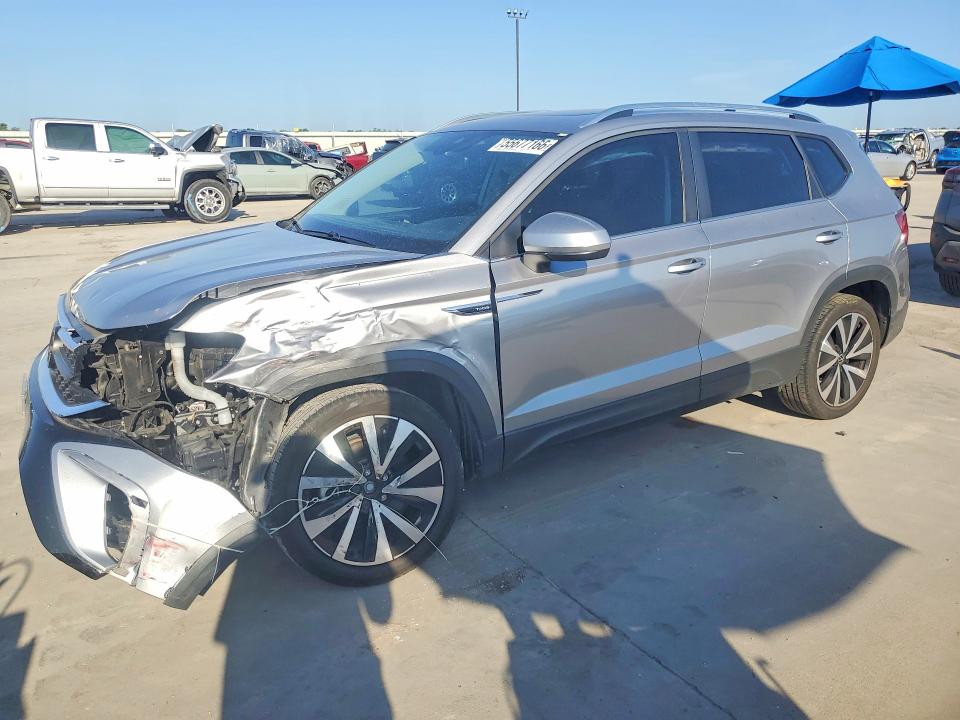 Продажа на аукционе авто 2024 Volkswagen Taos, vin: 3VVEX7B27RM057171, номер лота: 55677166