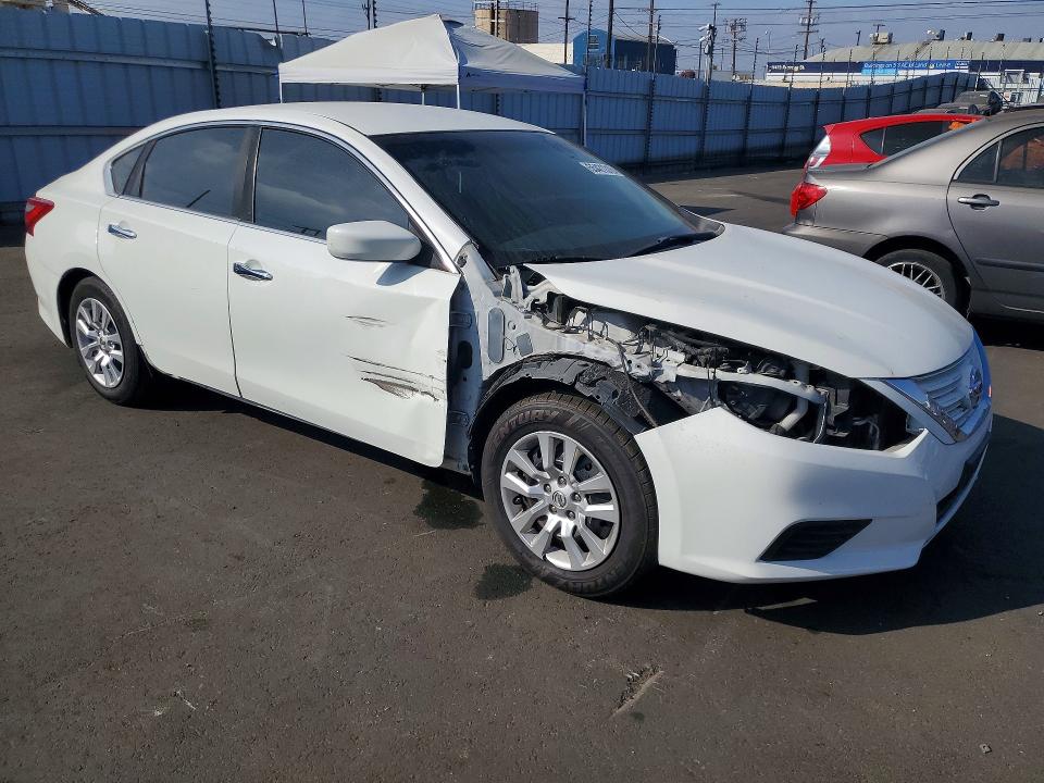 2016 Nissan Altima მანქანა იყიდება აუქციონზე, vin: 1N4AL3AP2GC228847, აუქციონის ნომერი: 55421316