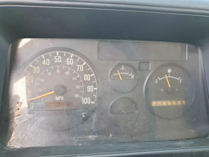 58488316 :رقم المزاد ، 4KLB4B1U04J800078 vin ، 2004 Isuzu Npr مزاد بيع