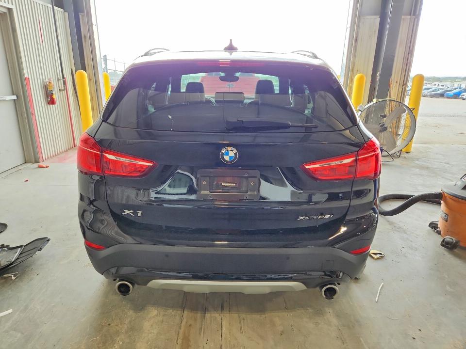55059876 :رقم المزاد ، WBXJG9C01M5U09104 vin ، 2021 Bmw X1 مزاد بيع