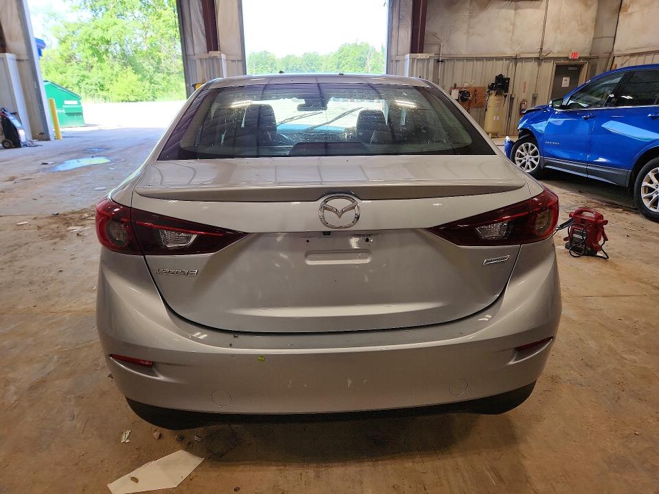 2018 Mazda 3 მანქანა იყიდება აუქციონზე, vin: 3MZBN1V32JM240620, აუქციონის ნომერი: 56824436