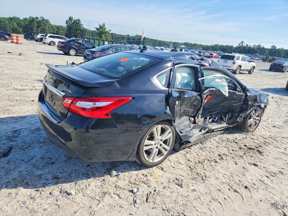 58548056 :رقم المزاد ، 1N4BL3AP9HC182536 vin ، 2017 Nissan Altima مزاد بيع