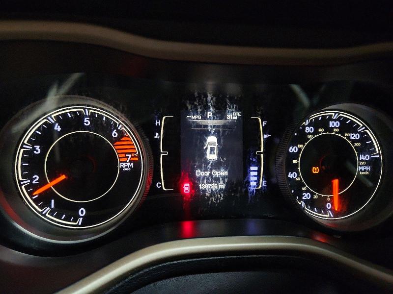 58204636 :رقم المزاد ، 1C4PJLAB8HW660521 vin ، 2017 Jeep Cherokee مزاد بيع