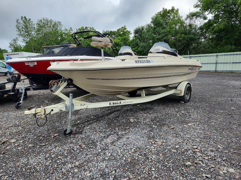2003 Boat Boat Trailer მანქანა იყიდება აუქციონზე, vin: TRBT1677D303, აუქციონის ნომერი: 57543866