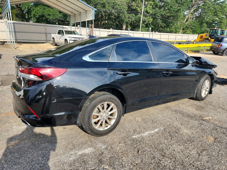Продажа на аукционе авто 2018 Hyundai Sonata, vin: 5NPE24AF1JH673930, номер лота: 55937256