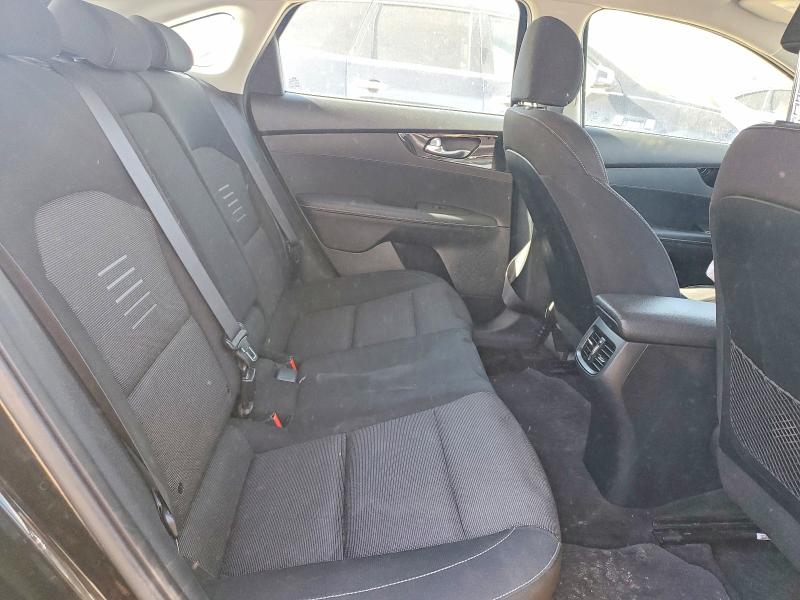 55393406 :رقم المزاد ، KNAF55AC8M5128736 vin ، 2021 Kia Forte مزاد بيع