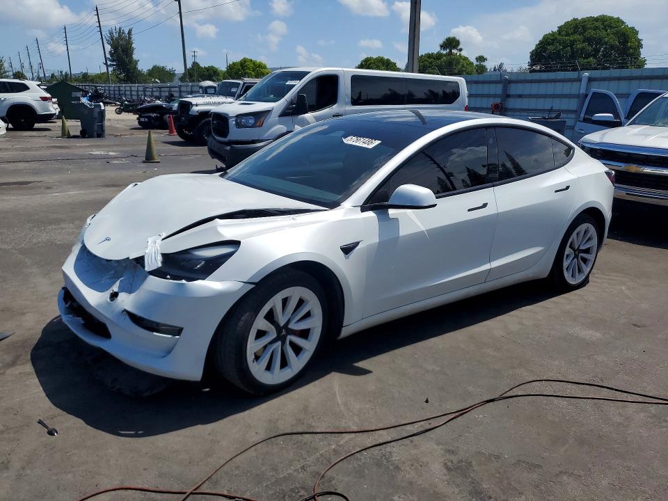 Продажа на аукционе авто 2023 Tesla Model 3, vin: 5YJ3E1EA3PF670241, номер лота: 57561486