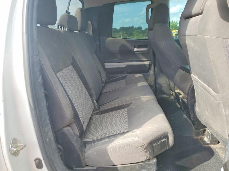 Продажа на аукционе авто 2015 Toyota Tundra, vin: 5TFUM5F12FX060428, номер лота: 55744516