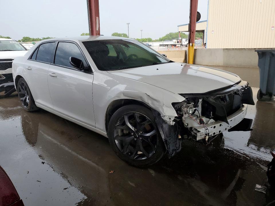 Продаж на аукціоні авто 2022 Chrysler 300, vin: 2C3CCAAG1NH107572, номер лоту: 55243326