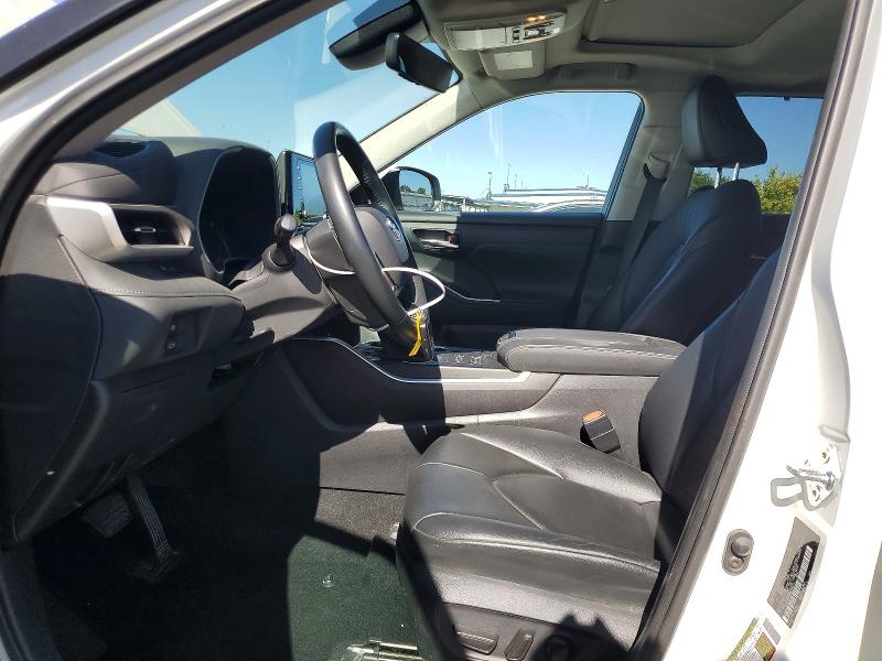55369566 :رقم المزاد ، 5TDHZRBH4MS538011 vin ، 2021 Toyota Highlander مزاد بيع