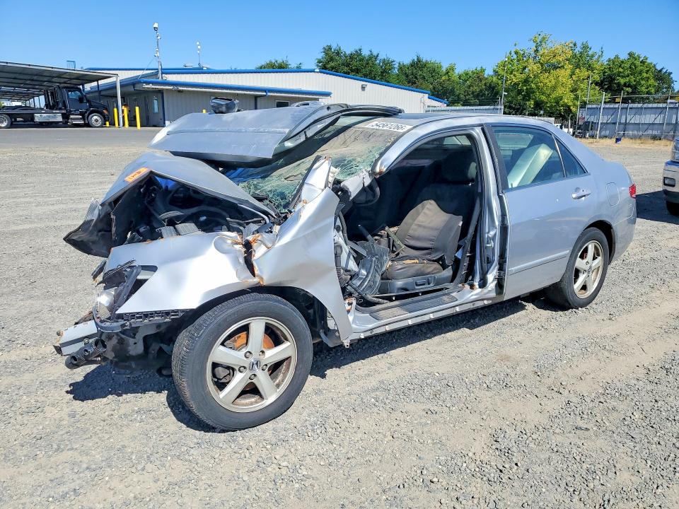 54561266 :رقم المزاد ، JHMCM56874C017425 vin ، 2004 Honda Accord مزاد بيع