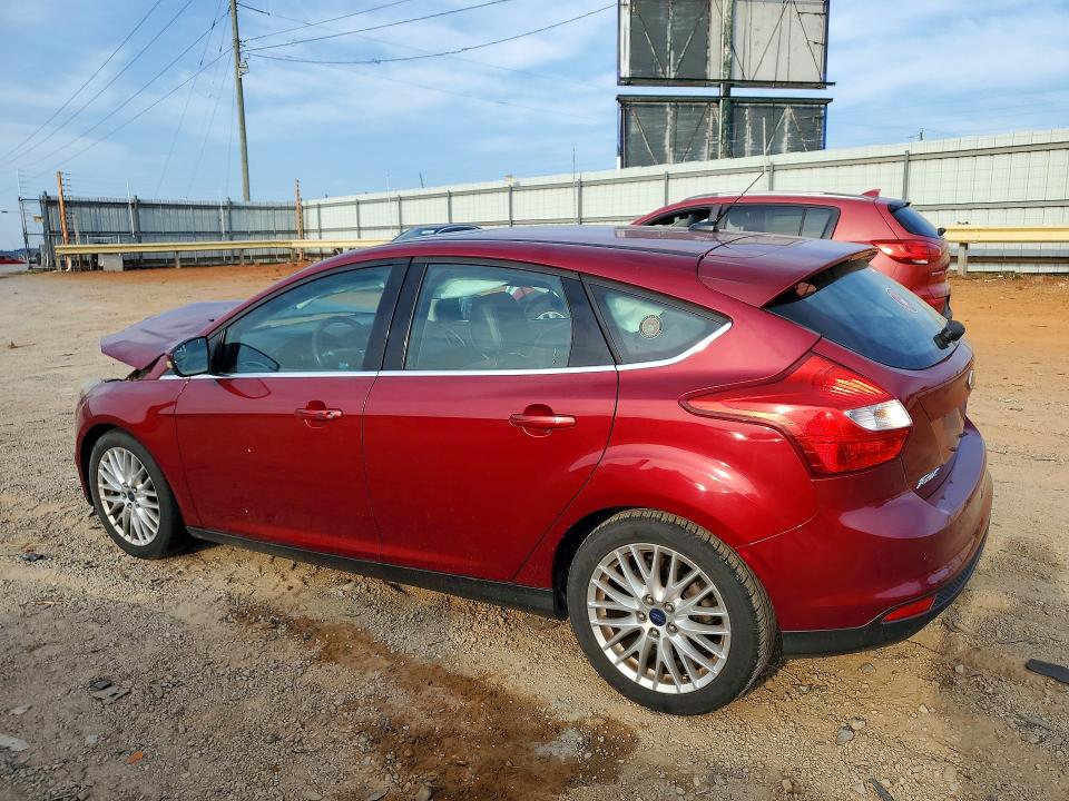 58686056 :رقم المزاد ، 1FADP3N25DL317422 vin ، 2013 Ford Focus مزاد بيع