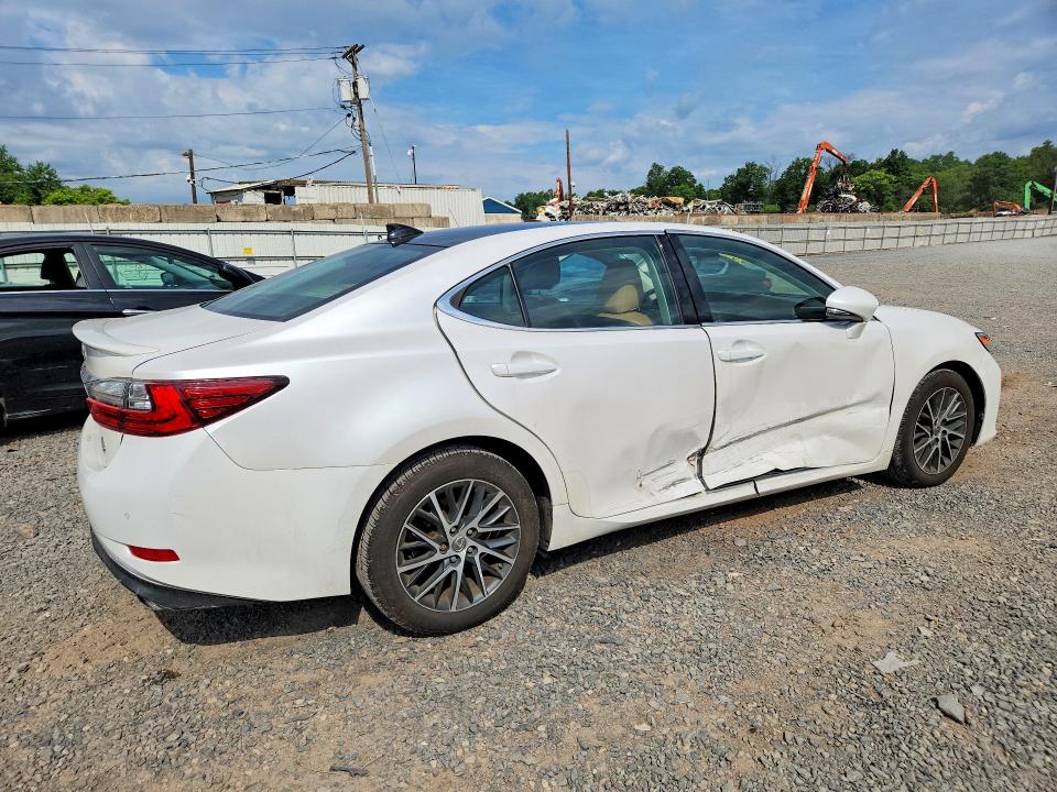 55060726 :رقم المزاد ، 58ABK1GG0JU110170 vin ، 2018 Lexus Es 350 مزاد بيع