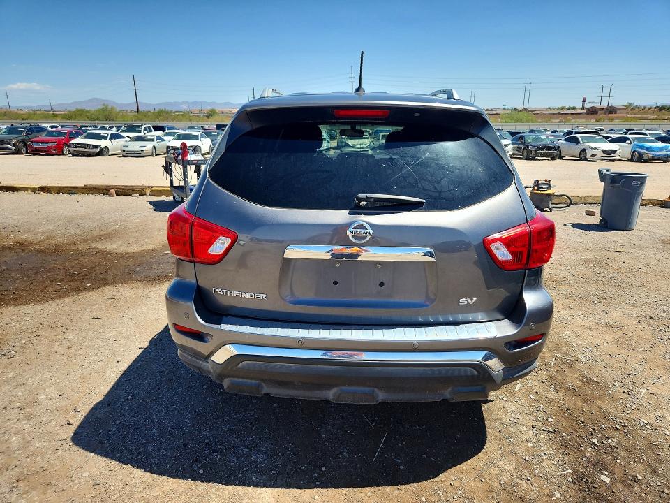 Продажа на аукционе авто 2017 Nissan Pathfinder, vin: 5N1DR2MN6HC901985, номер лота: 58466596