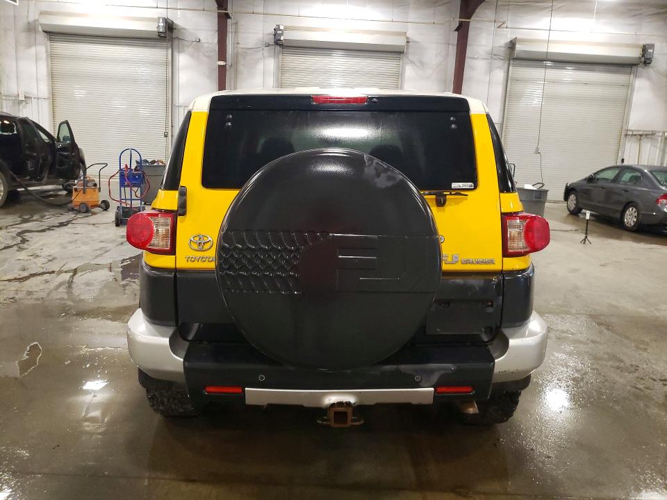 2007 Toyota Fj Cruiser მანქანა იყიდება აუქციონზე, vin: JTEBU11F270033206, აუქციონის ნომერი: 55605746