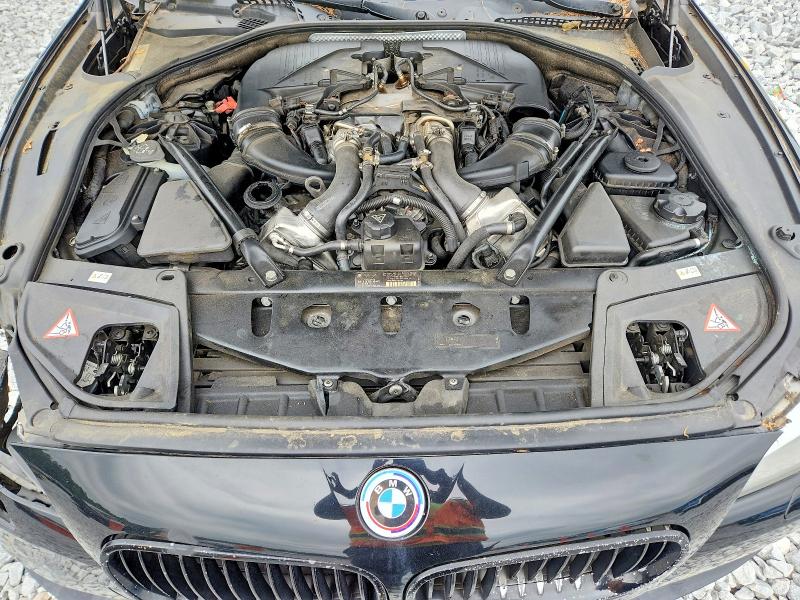 2011 Bmw 550 მანქანა იყიდება აუქციონზე, vin: WBAFR9C52BC270258, აუქციონის ნომერი: 55415436