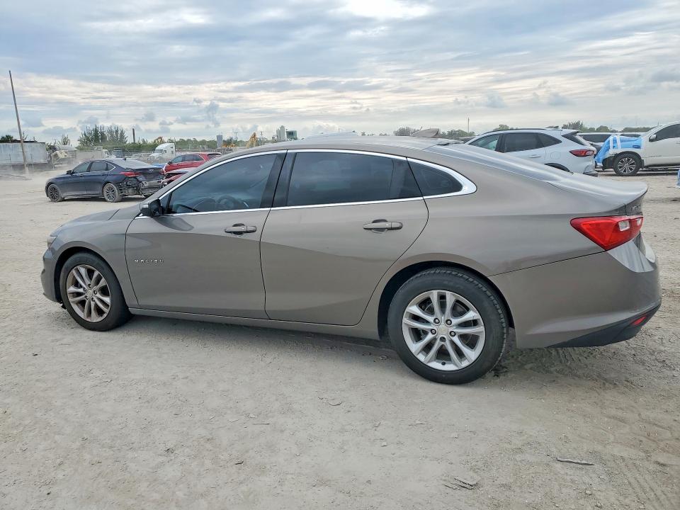 56667346 :رقم المزاد ، 1G1ZD5ST1JF155812 vin ، 2018 Chevrolet Malibu مزاد بيع