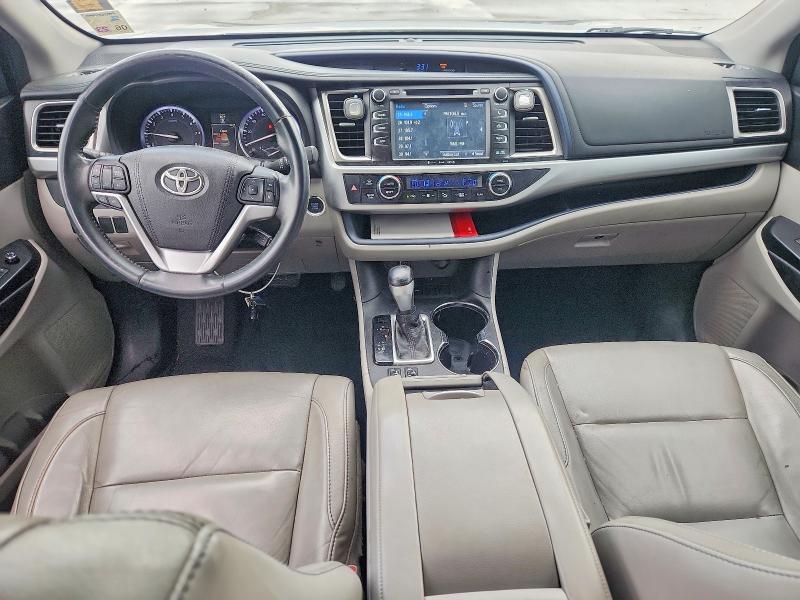 2016 Toyota Highlander მანქანა იყიდება აუქციონზე, vin: 5TDKKRFHXGS173889, აუქციონის ნომერი: 57208236