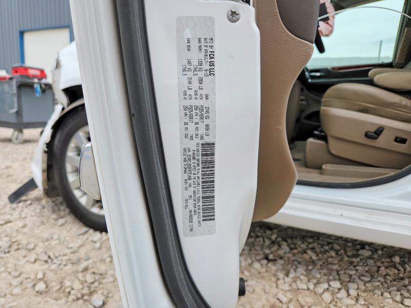 56145536 :رقم المزاد ، 2C4RC1BG8FR751490 vin ، 2015 Chrysler Town & Country مزاد بيع