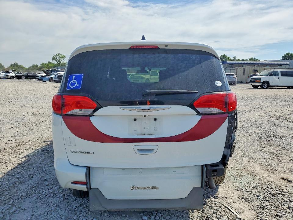 55945706 :رقم المزاد ، 2C4RC1CG1NR103731 vin ، 2022 Chrysler Voyager مزاد بيع