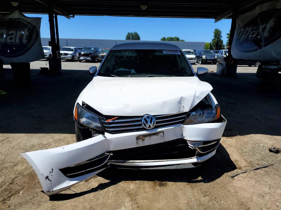 2012 Volkswagen Passat მანქანა იყიდება აუქციონზე, vin: 1VWAH7A31CC066944, აუქციონის ნომერი: 55469986