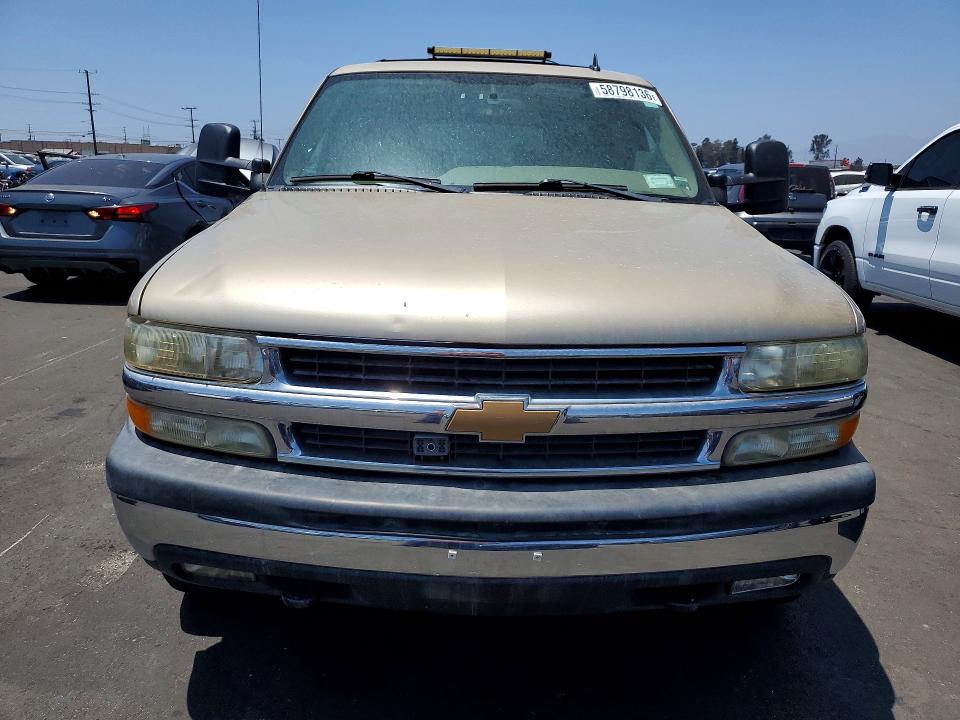 2006 Chevrolet Suburban მანქანა იყიდება აუქციონზე, vin: 3GNGK26G06G130705, აუქციონის ნომერი: 58798136