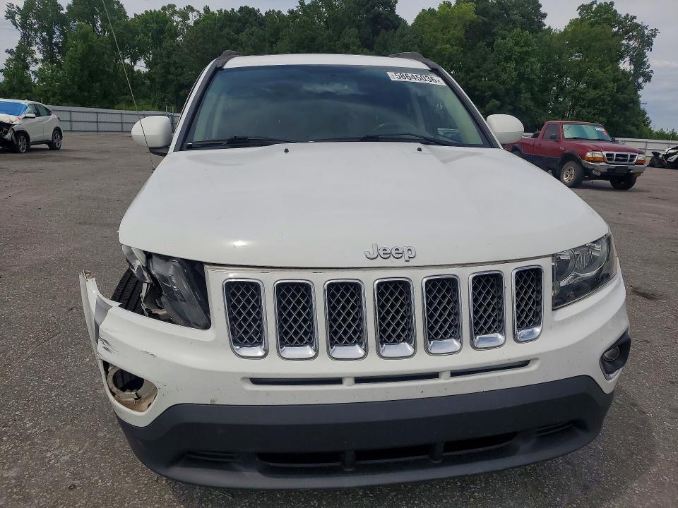 58645036 :رقم المزاد ، 1C4NJDEB9GD765974 vin ، 2016 Jeep Compass مزاد بيع