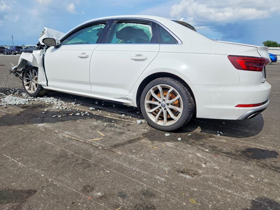 Продажа на аукционе авто 2019 Audi A4, vin: WAUDNAF48KA036967, номер лота: 58033316