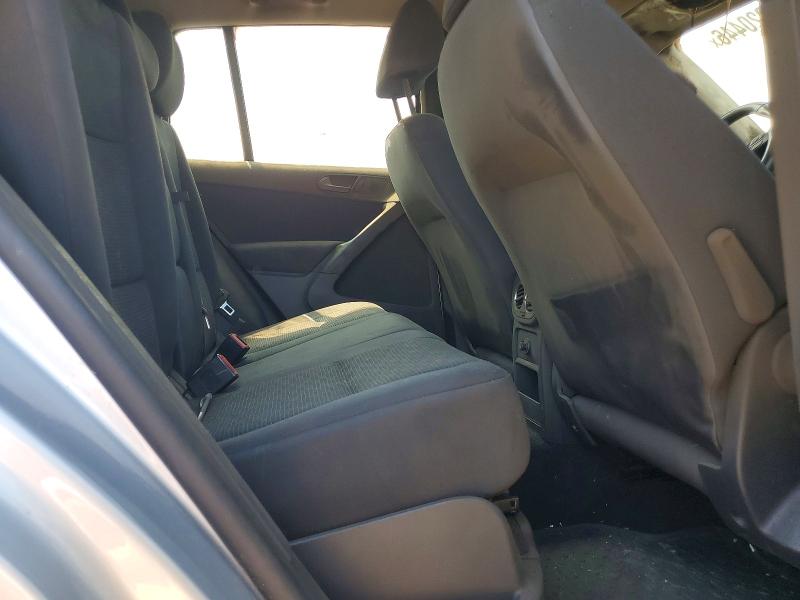 57920446 :رقم المزاد ، WVGBV7AX3HK043922 vin ، 2017 Volkswagen Tiguan مزاد بيع