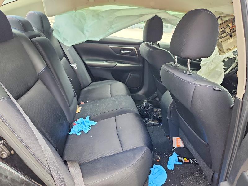 2018 Nissan Altima მანქანა იყიდება აუქციონზე, vin: 1N4AL3AP7JC232917, აუქციონის ნომერი: 58622406