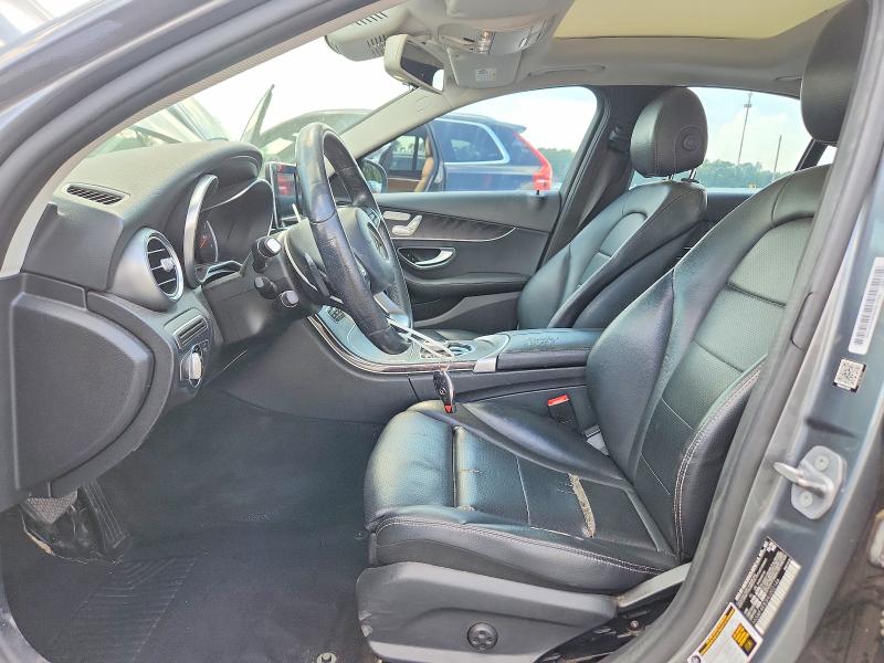 56974846 :رقم المزاد ، 55SWF4KB3HU202146 vin ، 2017 Mercedes-benz C مزاد بيع