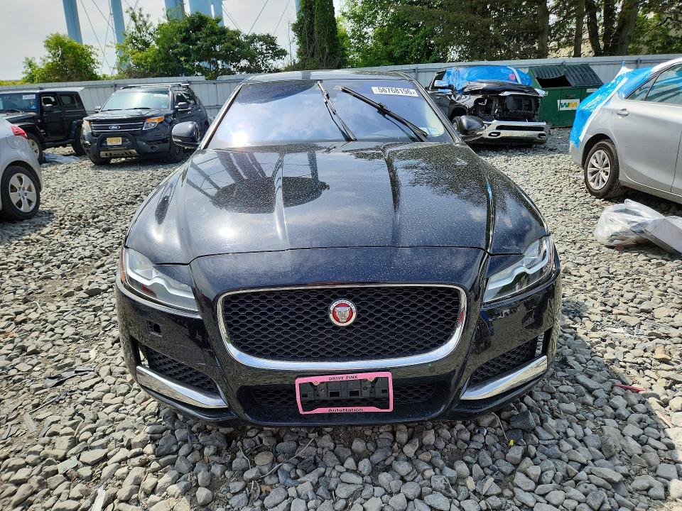 Aukcja sprzedaży 2017 Jaguar Xf, vin: SAJBJ4BN2HCY43165, numer aukcji: 56768196