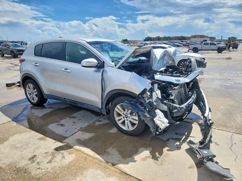 57388796 :رقم المزاد ، KNDPM3AC5J7336023 vin ، 2018 Kia Sportage مزاد بيع