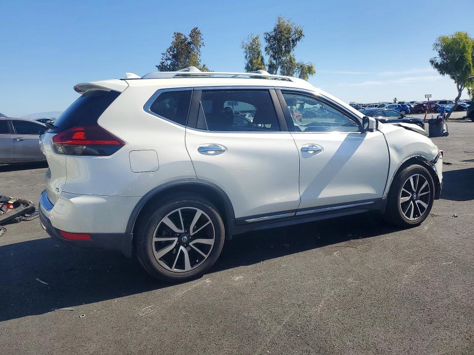 Продаж на аукціоні авто 2018 Nissan Rogue, vin: JN8AT2MT6JW460360, номер лоту: 55653126