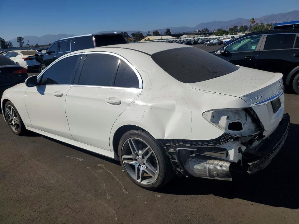 58949936 :رقم المزاد ، WDDZF4JB3JA457593 vin ، 2018 Mercedes-benz E مزاد بيع