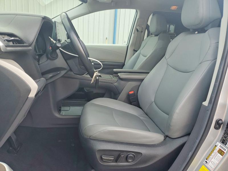 Продажа на аукционе авто 2024 Toyota Sienna, vin: 5TDYRKEC5RS198642, номер лота: 55738696