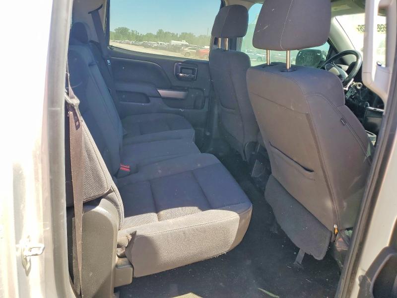 Продаж на аукціоні авто 2018 Chevrolet Silverado, vin: 3GCUKREC2JG170389, номер лоту: 56998976