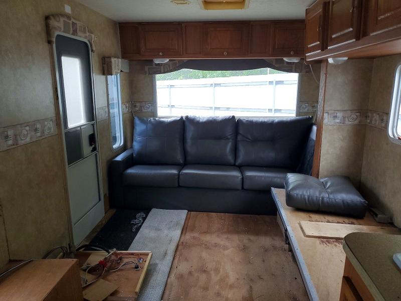 54821006 :رقم المزاد ، 1UJBJ02P571JN0075 vin ، 2007 Jay Trailers مزاد بيع