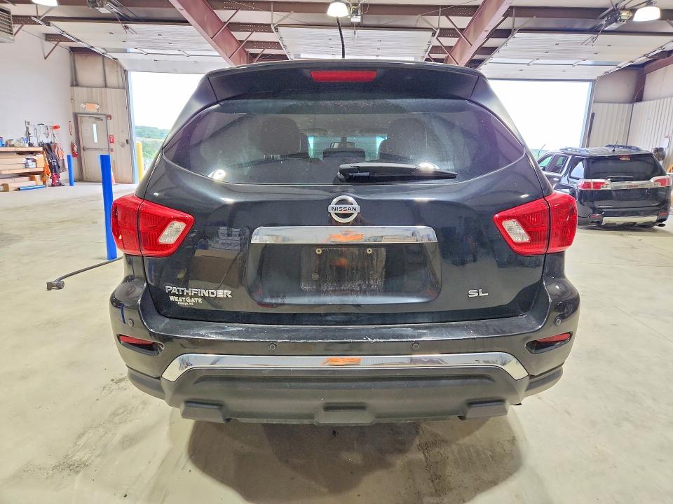 Auction sale of the 2017 Nissan Pathfinder, vin: 5N1DR2MN7HC685841, lot number: 57875056