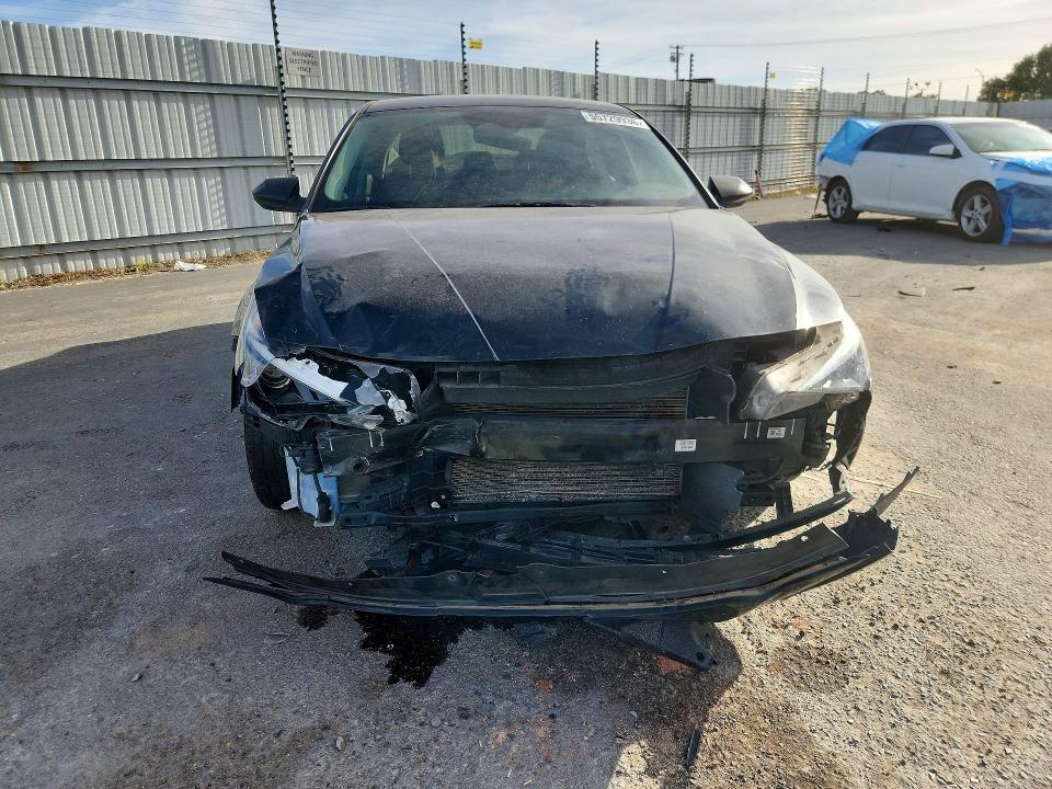 55729936 :رقم المزاد ، KMHLM4AG4MU203407 vin ، 2021 Hyun Elantra مزاد بيع
