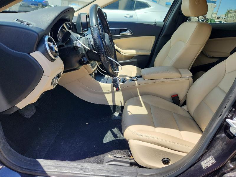 2015 Mercedes-benz Gla მანქანა იყიდება აუქციონზე, vin: WDCTG4GB1FJ102461, აუქციონის ნომერი: 56642176