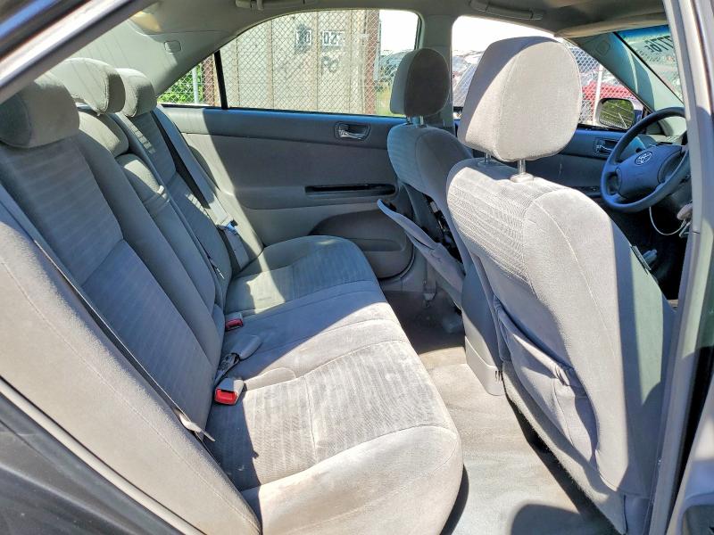 55967776 :رقم المزاد ، 4T1BE30KX5U964145 vin ، 2005 Toyota Camry مزاد بيع