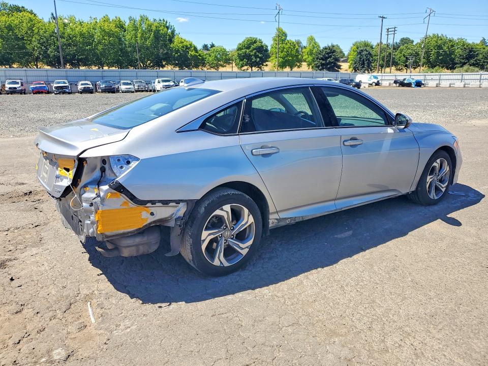 56806176 :رقم المزاد ، 1HGCV2F51JA014449 vin ، 2018 Honda Accord مزاد بيع