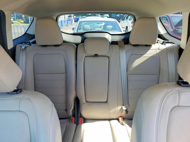 57495386 :رقم المزاد ، 1FMCU9HD6JUB18945 vin ، 2018 Ford Escape مزاد بيع