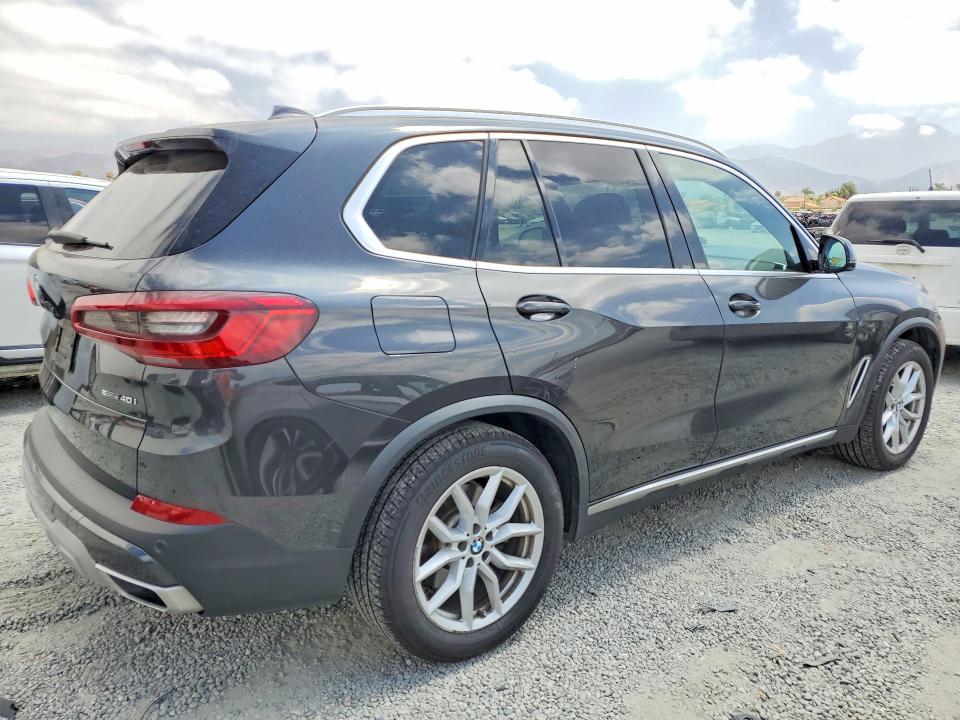 59141456 :رقم المزاد ، 5UXCR4C07LLW63380 vin ، 2020 Bmw X5 مزاد بيع