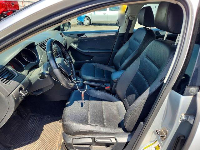 2015 Volkswagen Jetta მანქანა იყიდება აუქციონზე, vin: 3VWD17AJ1FM212052, აუქციონის ნომერი: 58946936